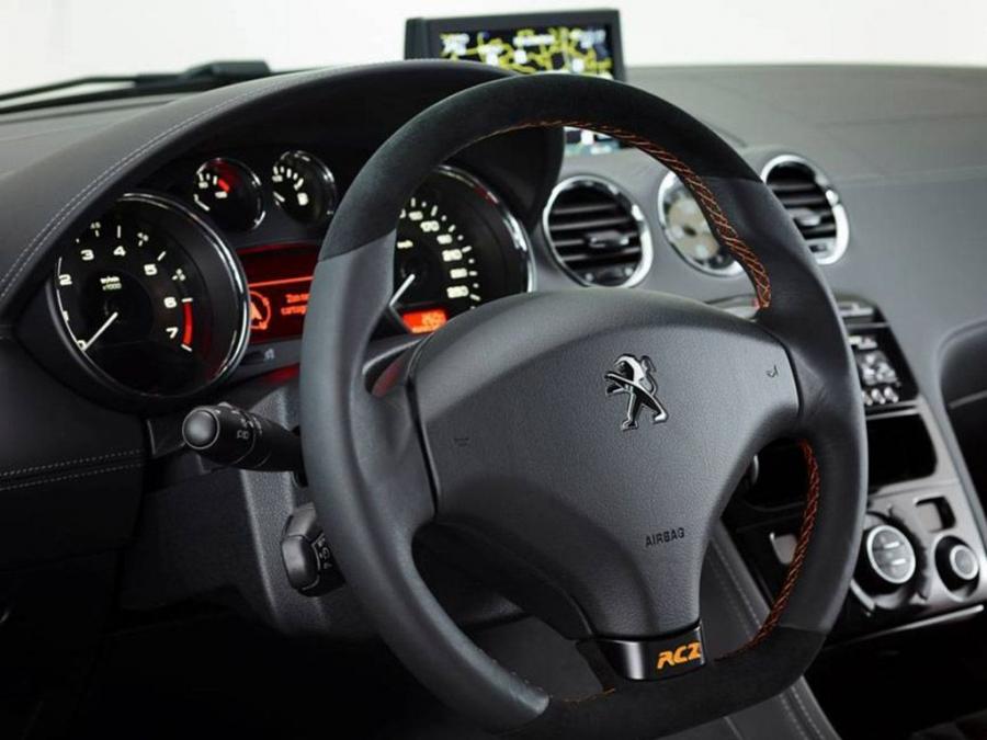  Peugeot RCZ Arlen Ness edition 2013 года  (фото 2 из 5)